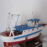 Una miniatura di peschereccio completata